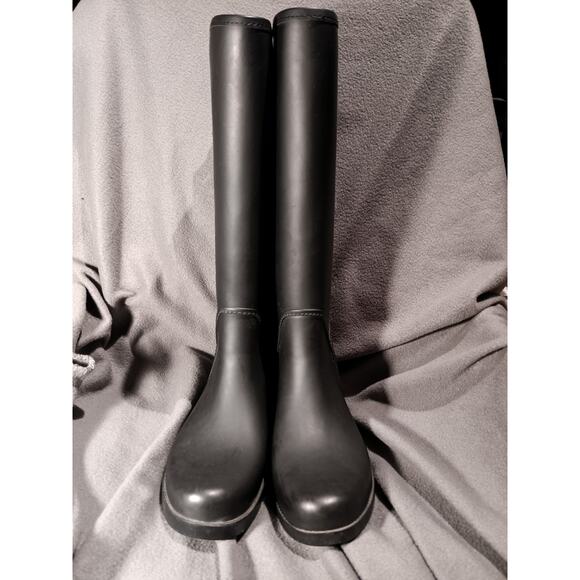 Coach Tristee Matte Black Rubber Mid‑Calf Rain Boots Laced Back Detail US 9B - Picture 4 of 8